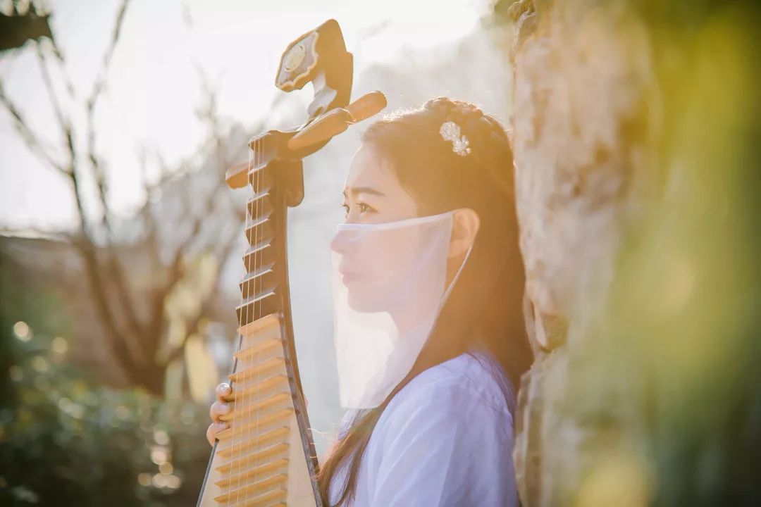 三峡人家 | 犹抱琵琶半遮面,未成曲调先有情